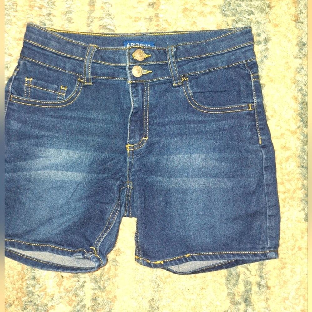 Arizona Girls Size 12 Bermuda Shorts EUC